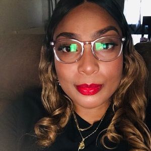 Meet your Posher, Lashonda